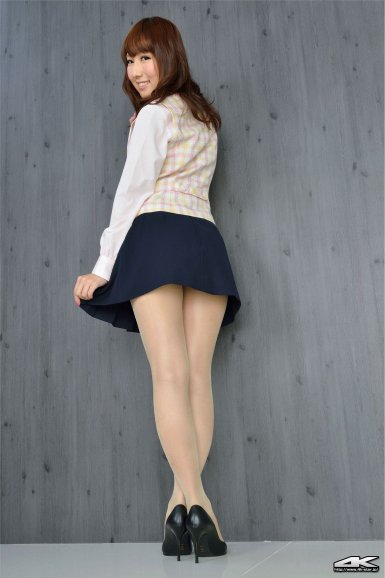 开云平台官网|谷水车间首支MV《Kill The Man》 带你走进三个少女的残酷梦境(图2) 开yun官网