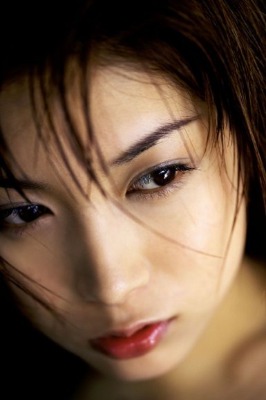 开kaiyun官方网站入口-神番《白箱》换台：B站忙于出圈，A站悄悄收复二次元(图1)